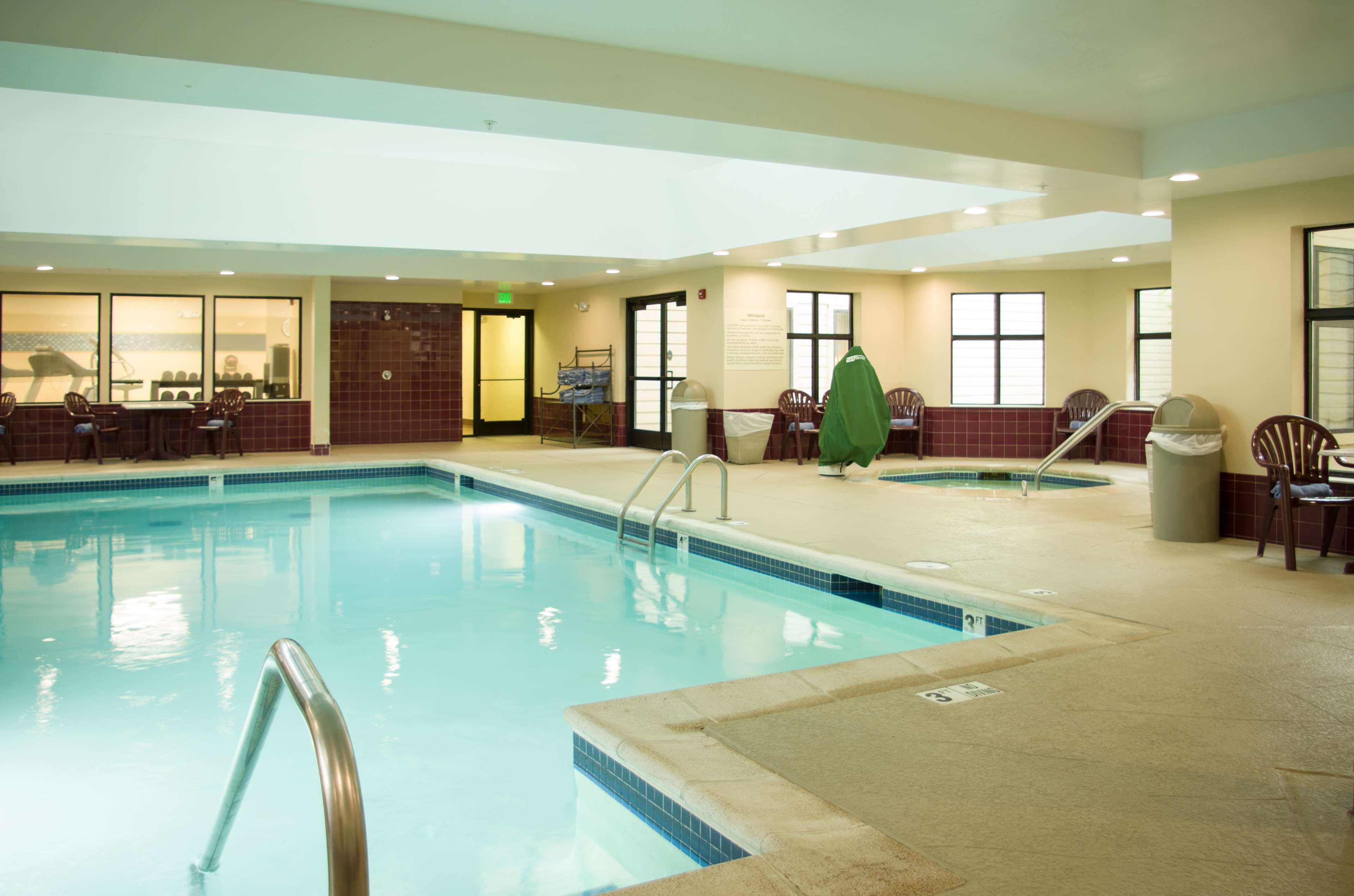 Hampton & St. Louis-chesterfield Hotel