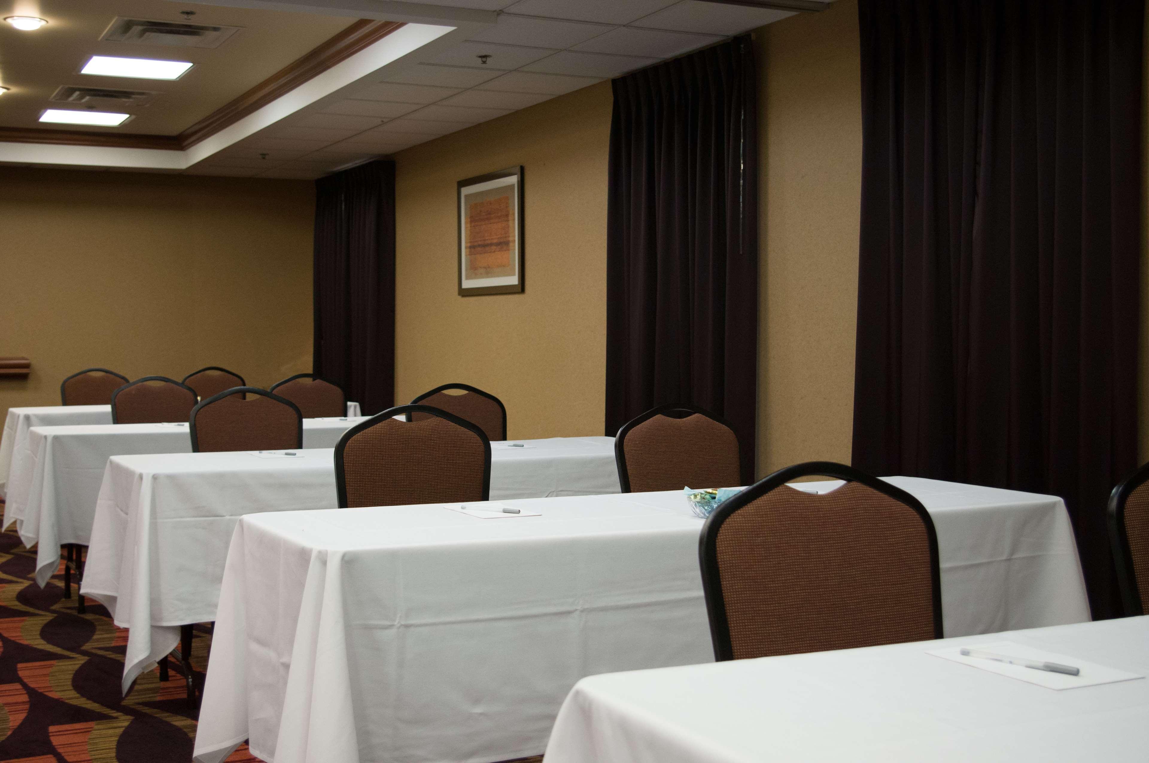 Hampton & St. Louis-chesterfield Hotel 3*