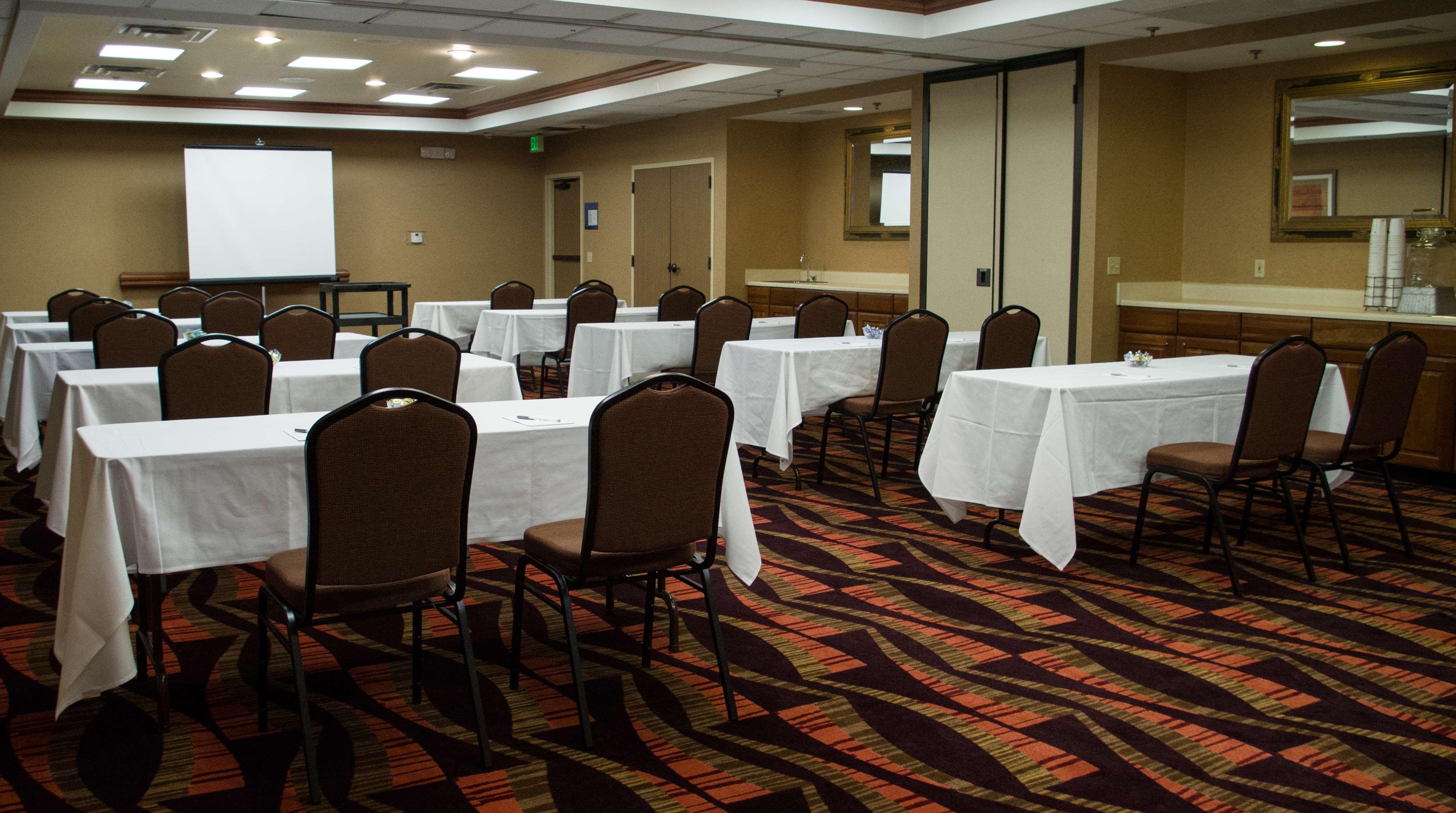Hampton & St. Louis-chesterfield Hotel 3*